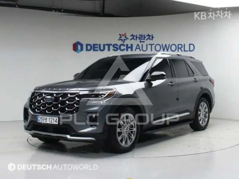 2025 Ford Explorer