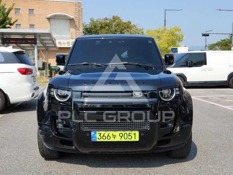 2025 Land Rover DEFENDER
