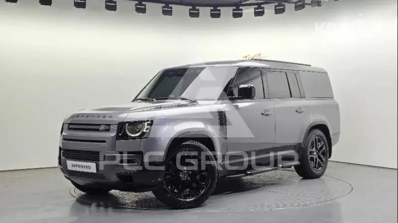 2025 Land Rover DEFENDER