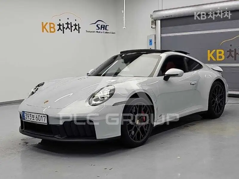 2025 Porsche 911