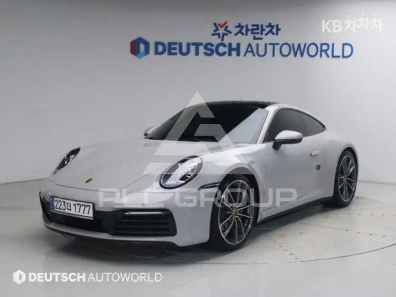 2025 Porsche 911