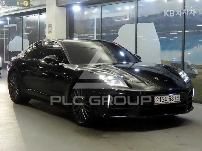 2025 Porsche Panamera