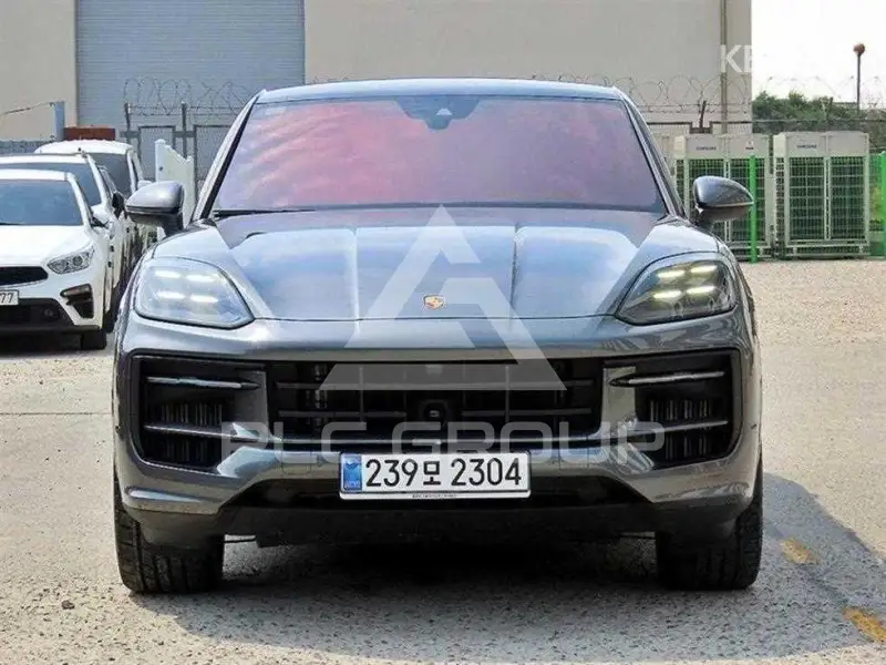 2025 Porsche Cayenne