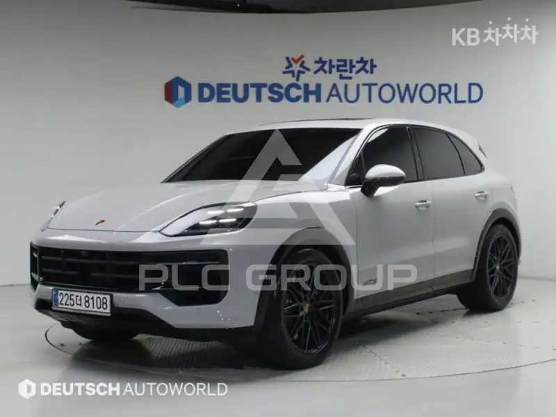 2025 Porsche Cayenne