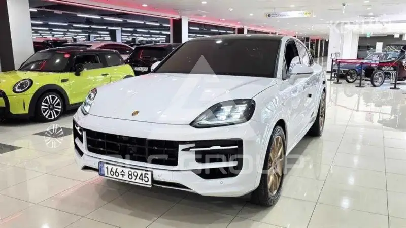 2025 Porsche Cayenne