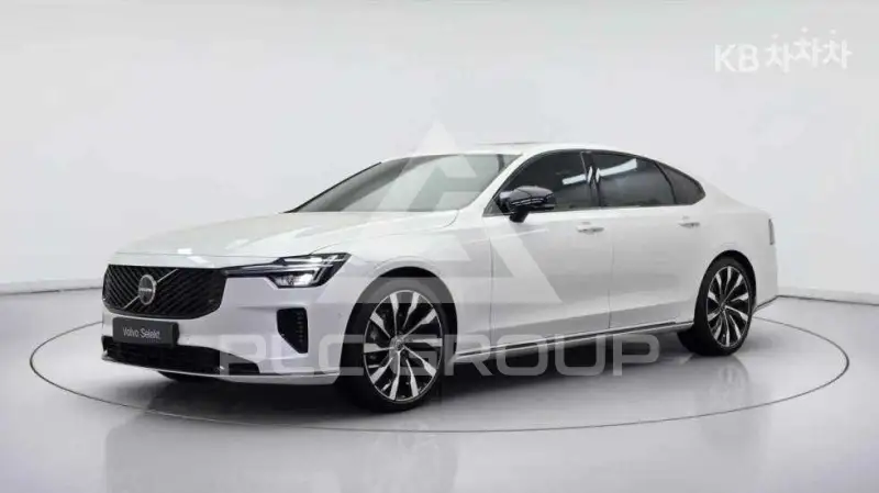 2025 Volvo S90