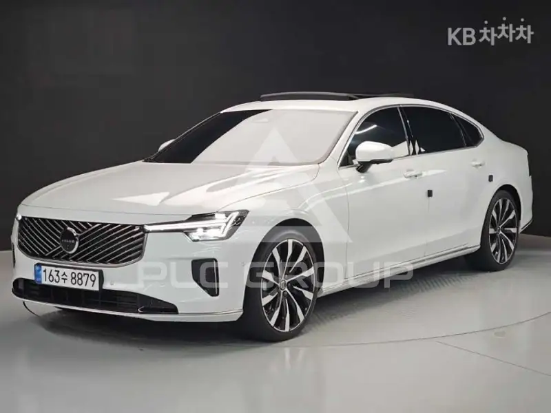 2025 Volvo S90