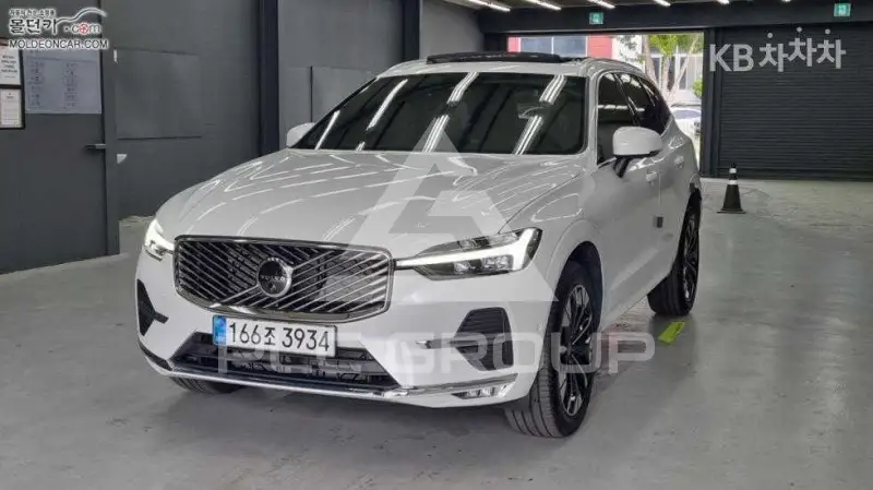 2025 Volvo XC60