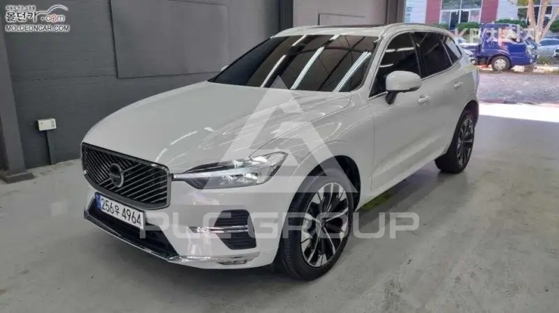 2025 Volvo XC60