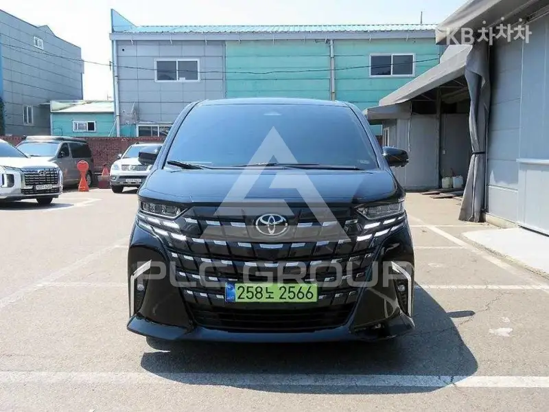 2025 Toyota Alphard