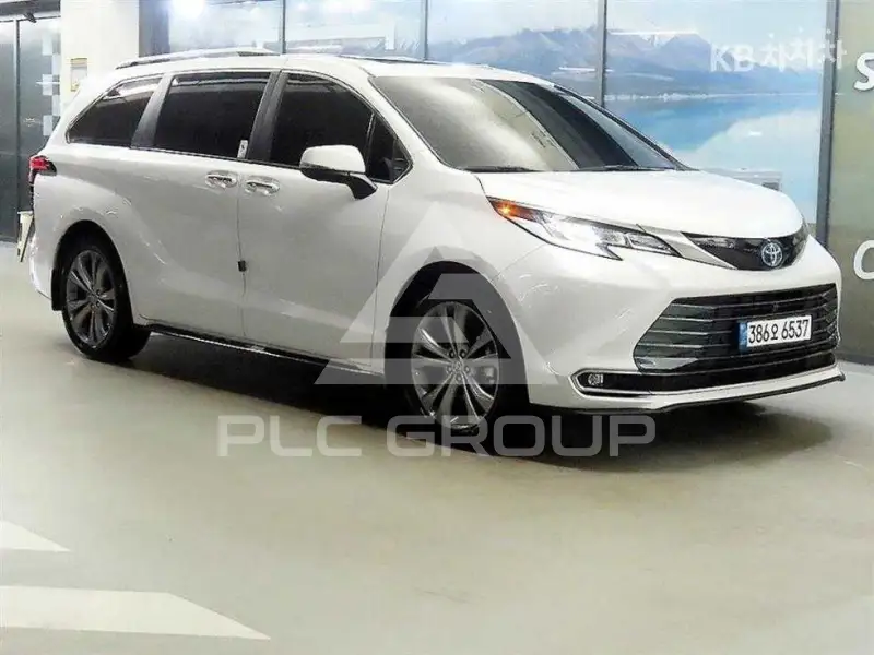 2025 Toyota Sienna