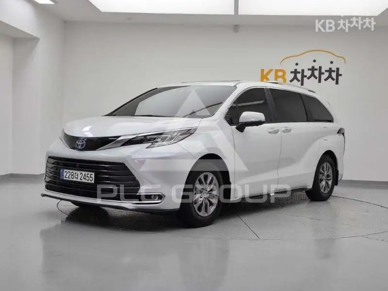2025 Toyota Sienna