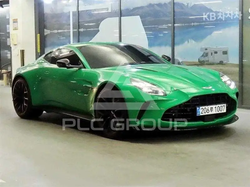 2025 Aston Martin Vantage