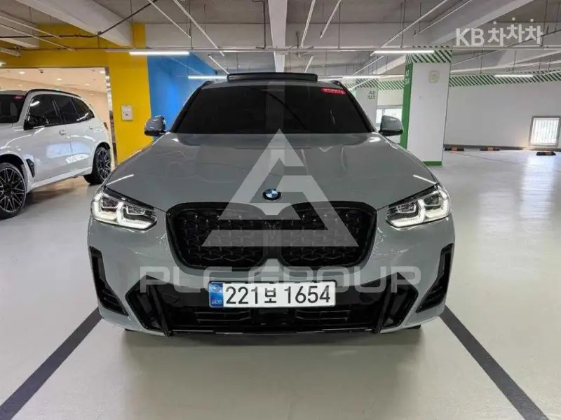 2026 BMW X4