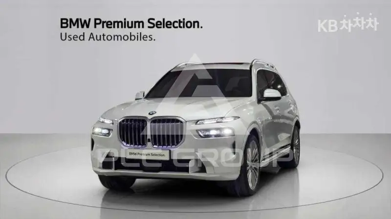 2026 BMW X7