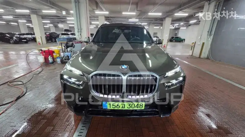 2026 BMW X7