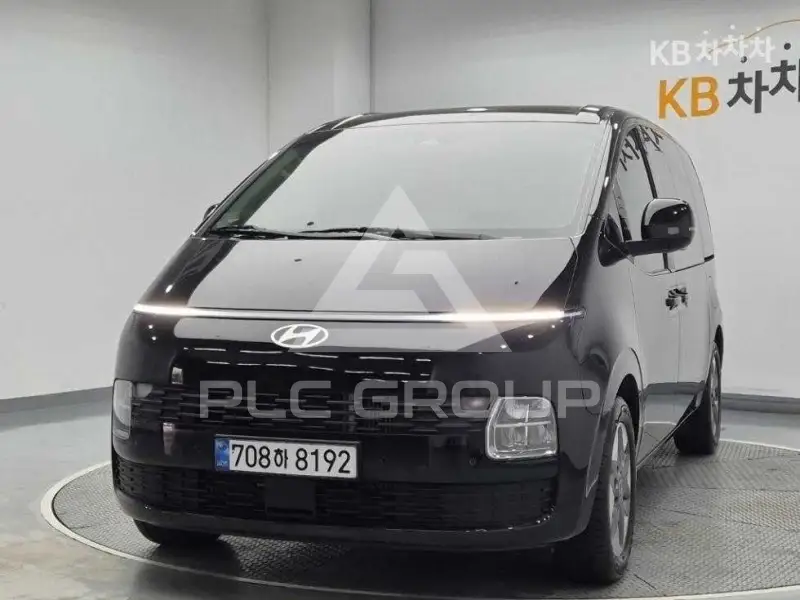 2026 Hyundai Staria