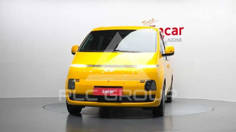 2026 Hyundai Staria