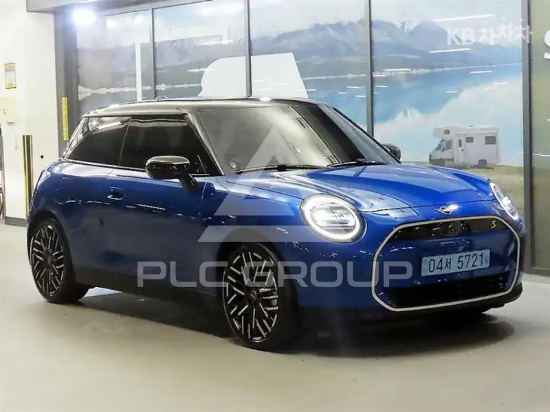 2026 Mini Hatch