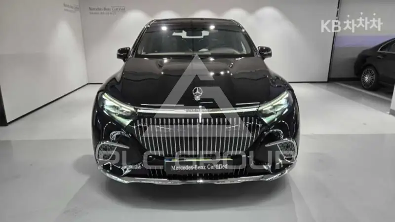 2026 Mercedes Benz Eqs