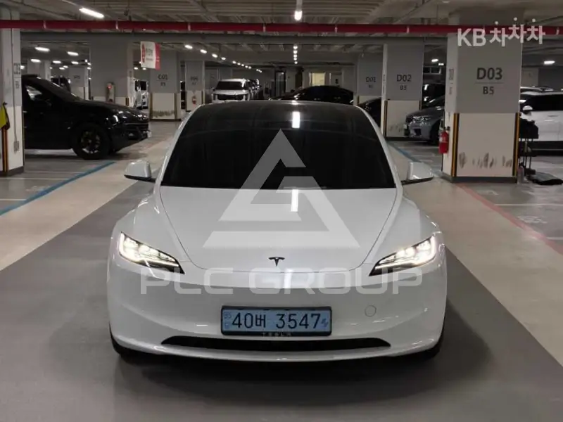 2026 Tesla MODEL 3
