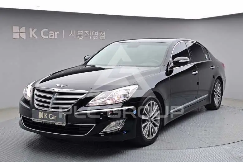 2013 Hyundai Genesis