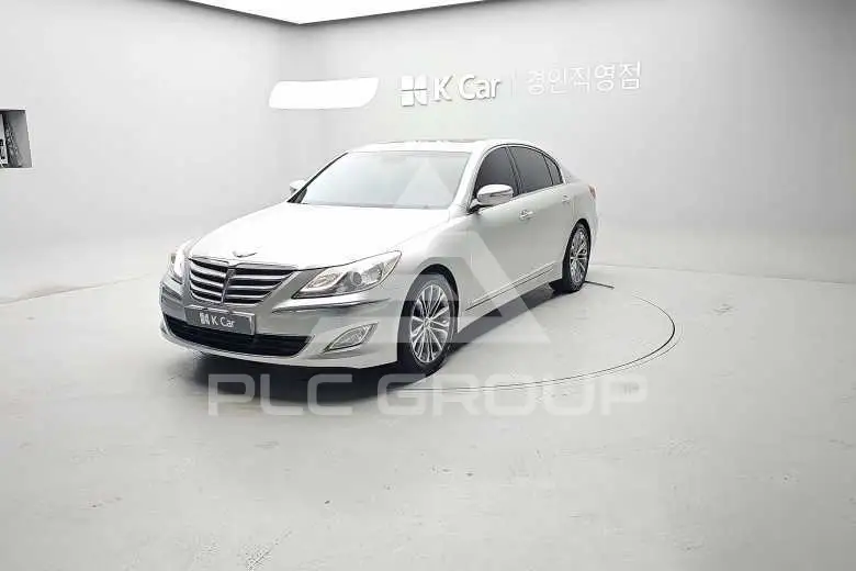 2013 Hyundai Genesis
