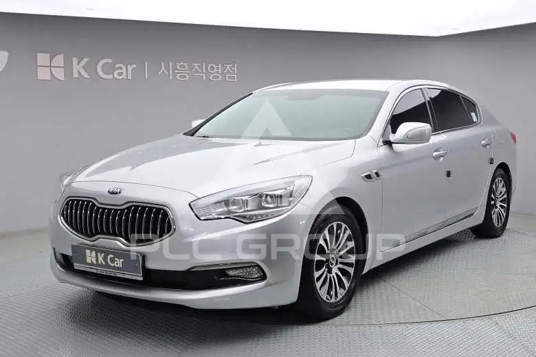 2013 KIA K9