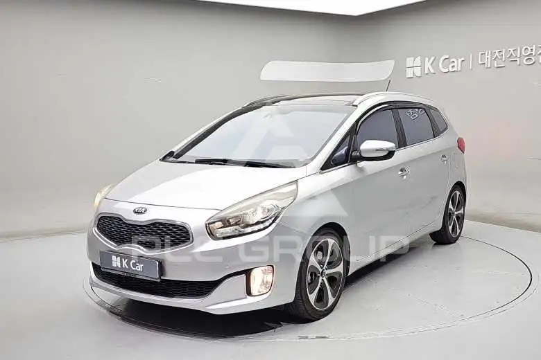 2014 KIA Carens