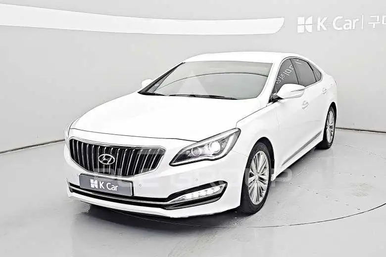 2015 Hyundai Aslan