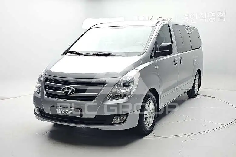 2016 Hyundai Starex
