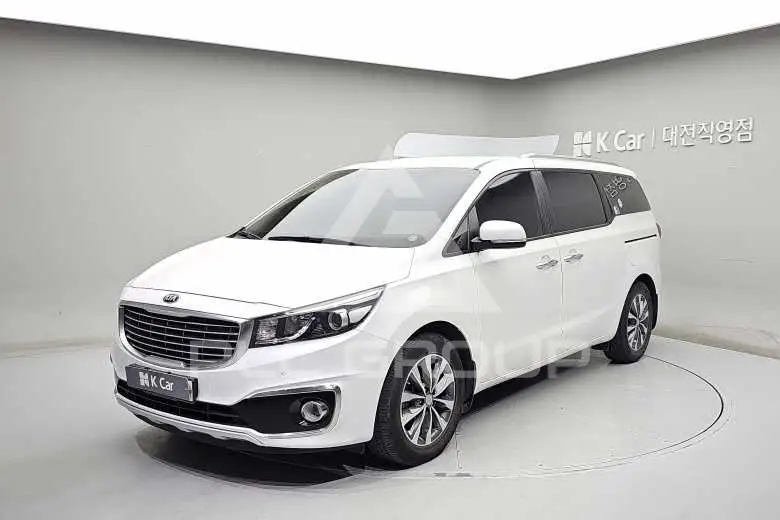 2016 KIA Carnival