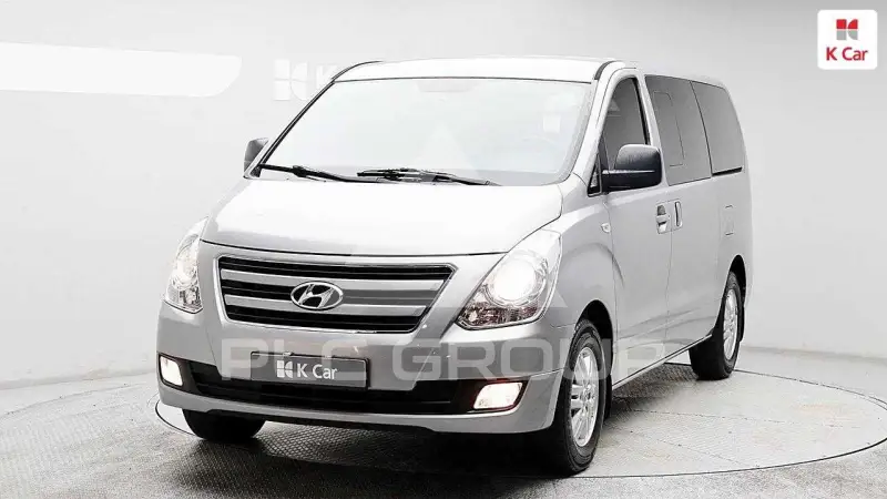 2017 Hyundai Starex