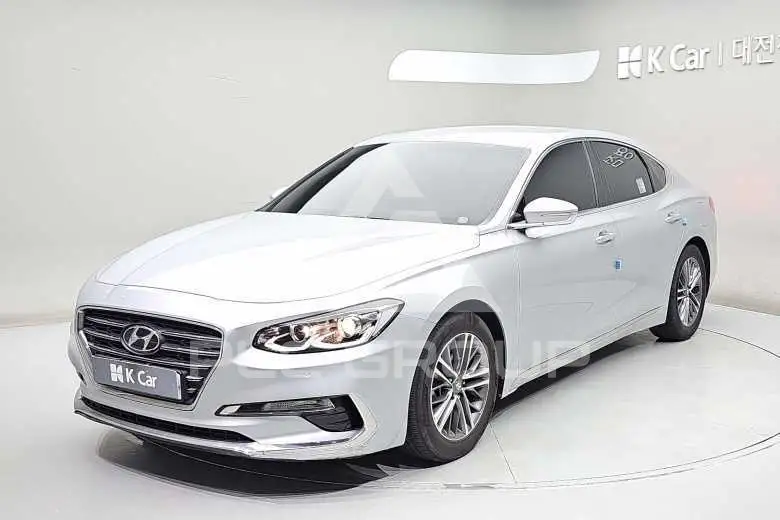 2017 Hyundai Grandeur