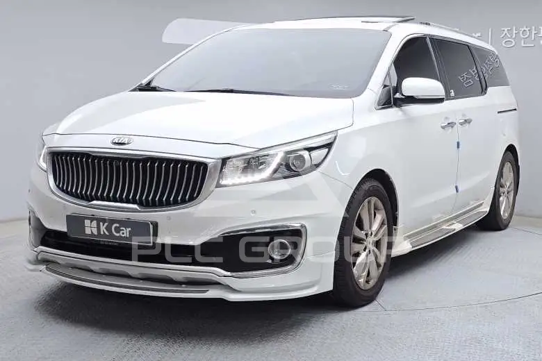 2017 KIA Carnival
