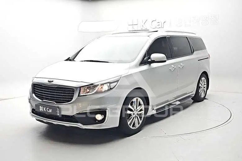 2017 KIA Carnival