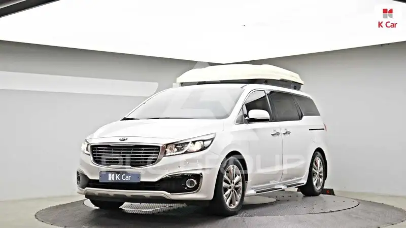2017 KIA Carnival