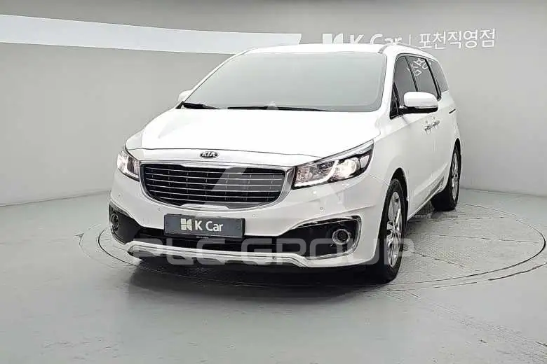 2017 KIA Carnival
