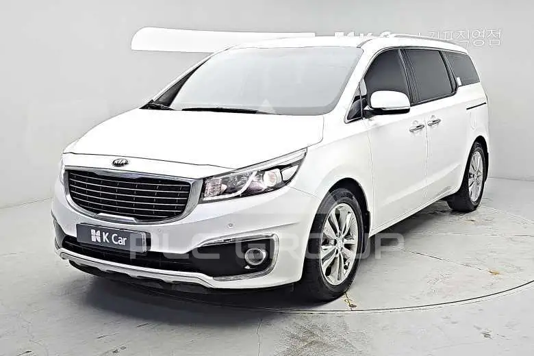 2017 KIA Carnival