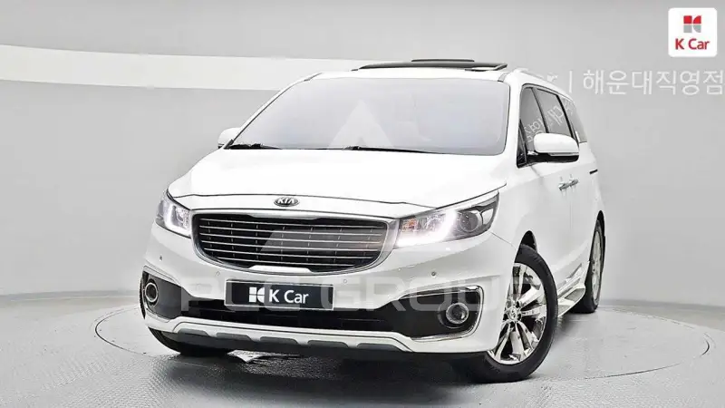 2017 KIA Carnival
