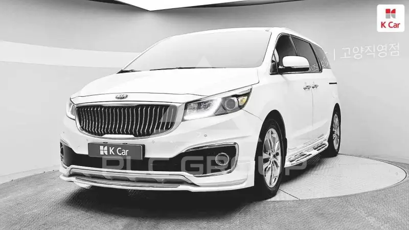 2017 KIA Carnival