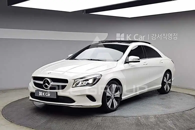 2017 Mercedes Benz CLA-Class