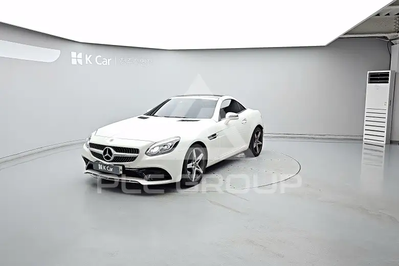 2017 Mercedes Benz SLC-Class