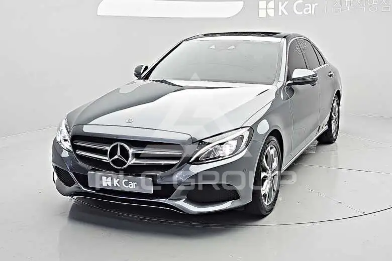 2017 Mercedes Benz C-Class