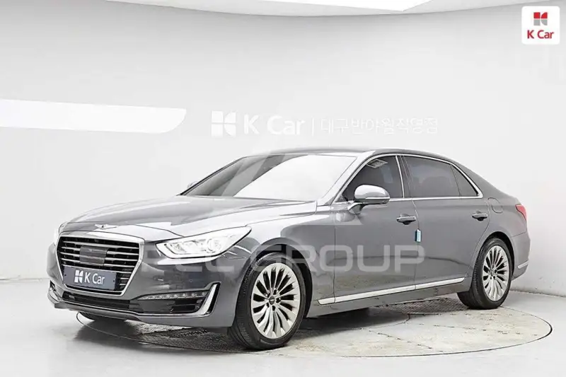 2018 Genesis G90