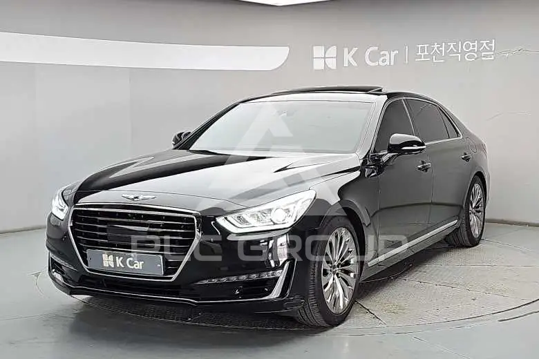 2018 Genesis G90
