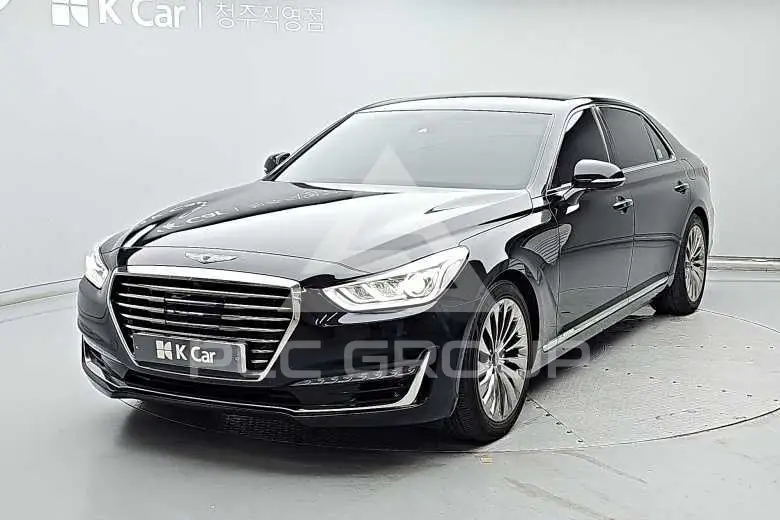 2018 Genesis G90