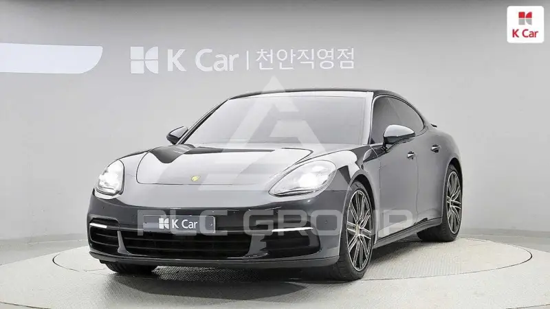 2018 Porsche Panamera
