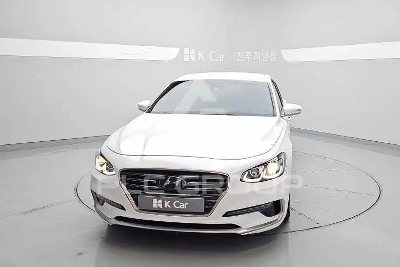 2019 Hyundai Grandeur