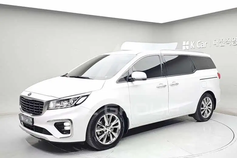 2019 KIA Carnival